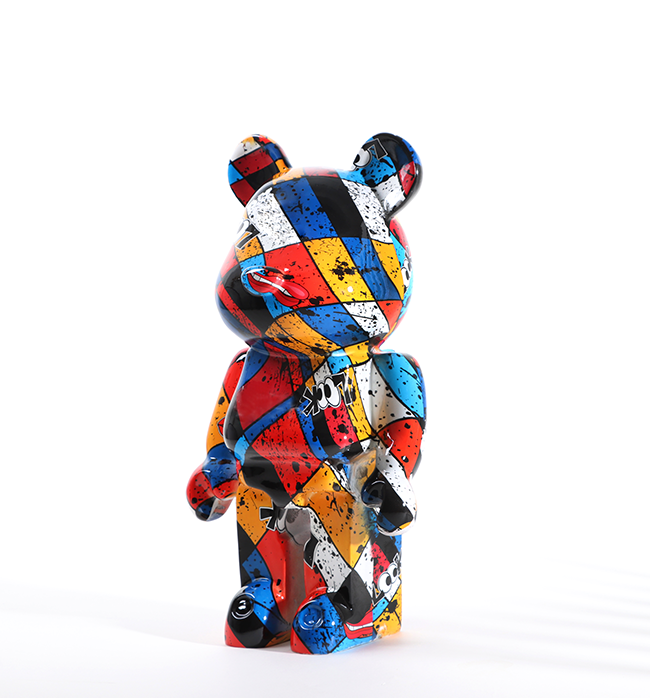 Bear Figurine - Reddish Undertone
