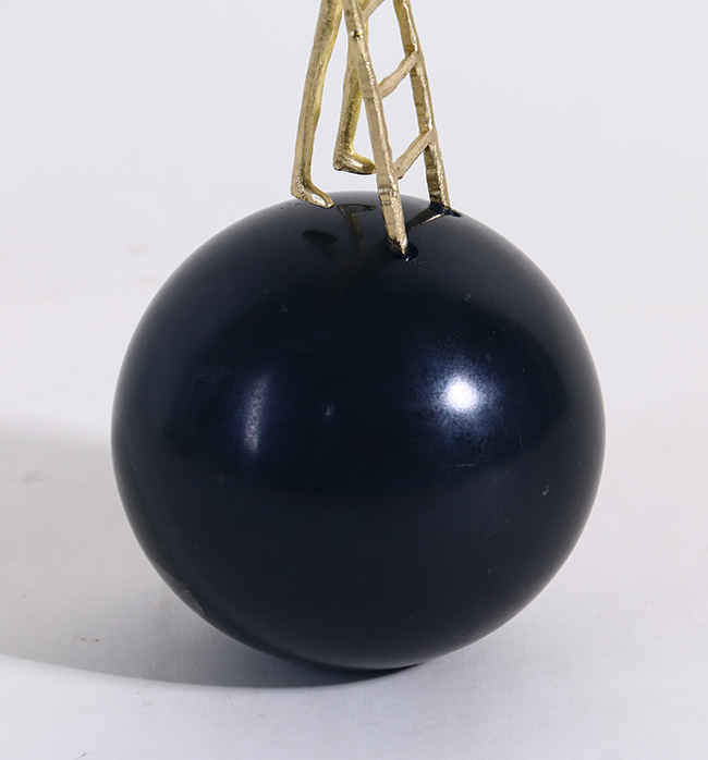 Ladder On A Sphere - Gold/Black